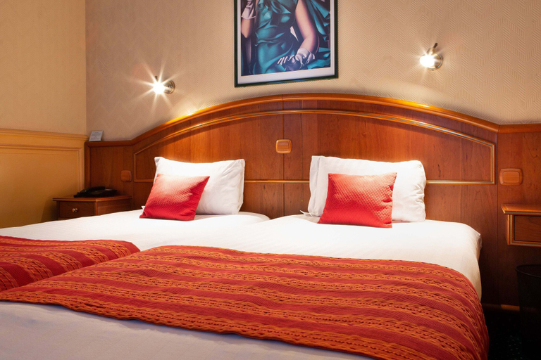 Bedroom 3, Hotel De La Paix, Nord
