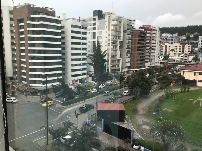 Exterior & Views 2, Bluezone Apartments, Quito