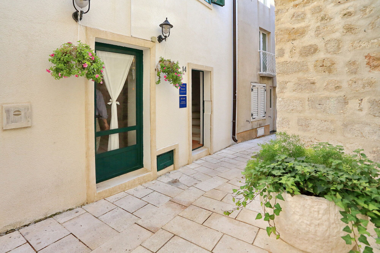 Exterior & Views 2, Old Town Rooms - Koludraska Street, Pag