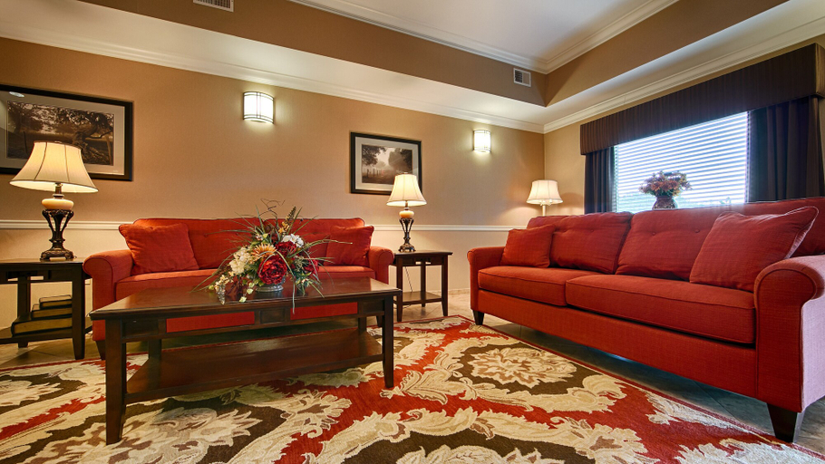 Others 5, Best Western Plus Louisa, Lawrence