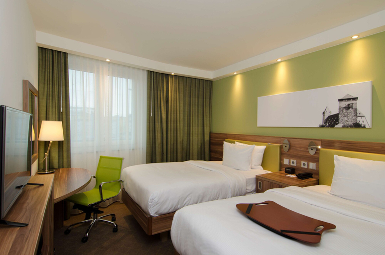 Bedroom 3, Hampton by Hilton Nuremberg City Centre, Nürnberg