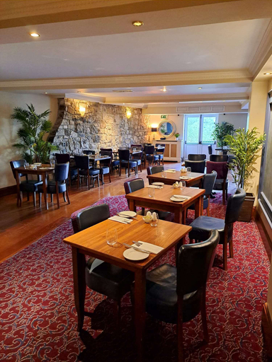 Food & Drinks 4, The Western Hotel