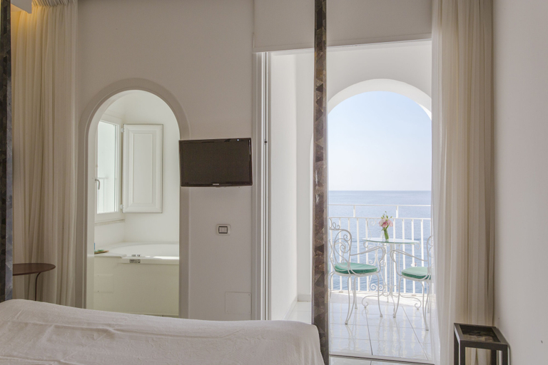 Bedroom 3, Hotel Marina Riviera, Salerno