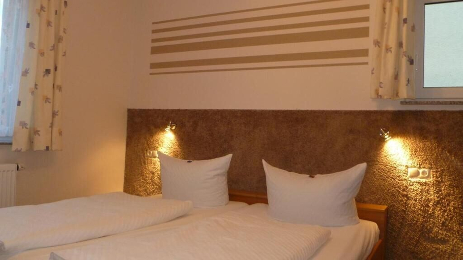 Bedroom 2, Pension Wernesgrün, Vogtlandkreis