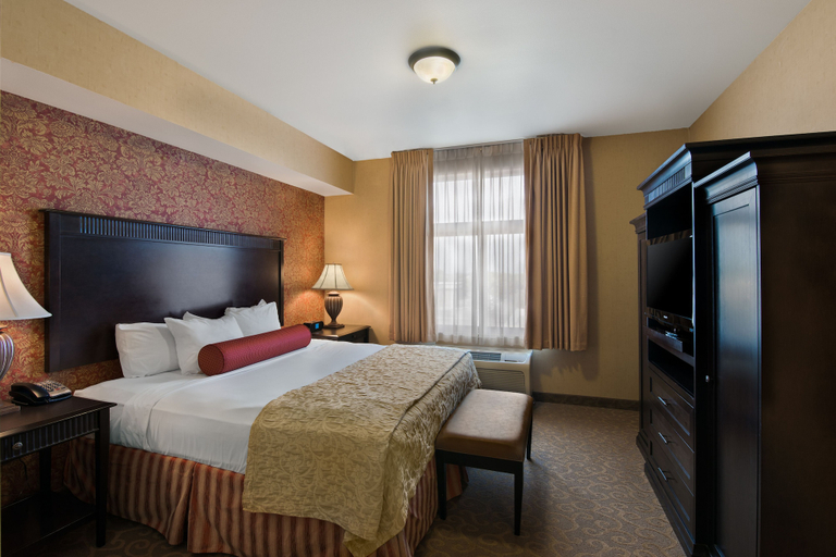 Bedroom 3, Oxford Suites Boise, Ada