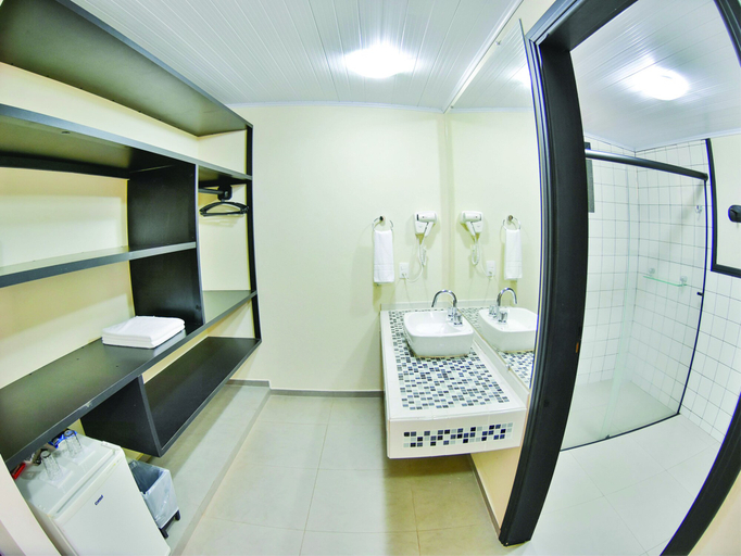 Bathroom 4, Recanto Alvorada Eco Resort, Torrinha