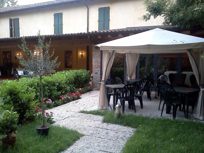 Exterior & Views 2, Albergo Antica Hostelleria, Cremona