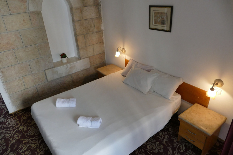 Bedroom 4, Zion Hotel