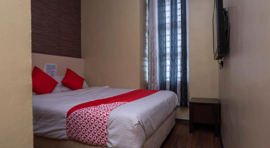 Bedroom 4, D'Pinetrees Hotel, Johor Bahru