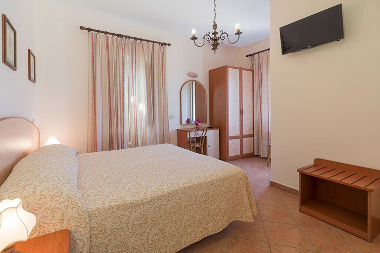 Bedroom 3, Hotel Monti, Napoli