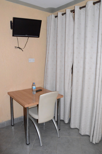 Others 5, Stedmak Suites, Kajiado North