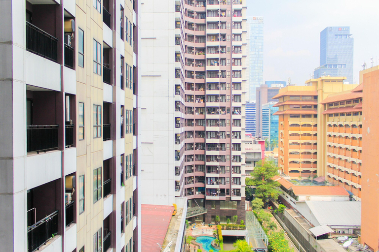 Exterior & Views, Nice and Comfort Studio at Tamansari Semanggi Apartment By Travelio, Jakarta Selatan