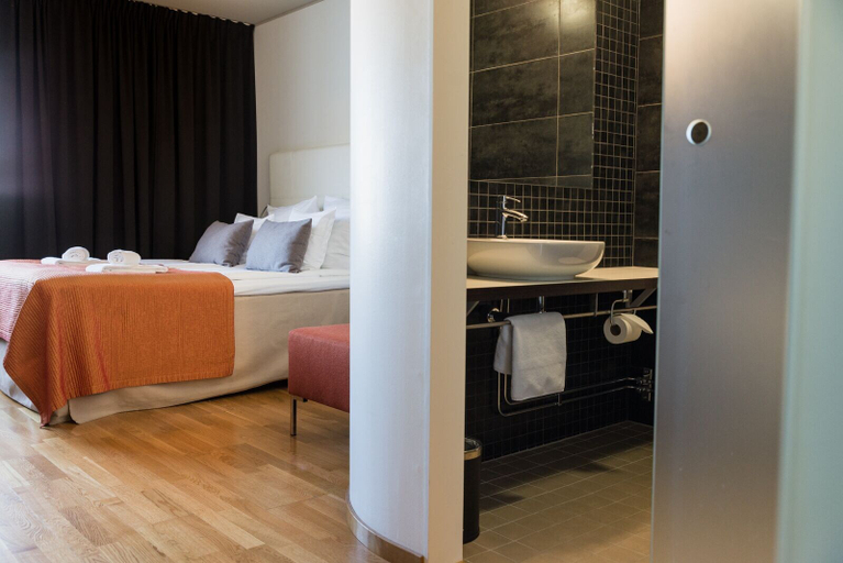 Bedroom 2, Grand Hotel Lapland, Gällivare