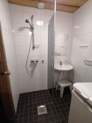 Bathroom 4, Otsontupa, Northern Ostrobothnia