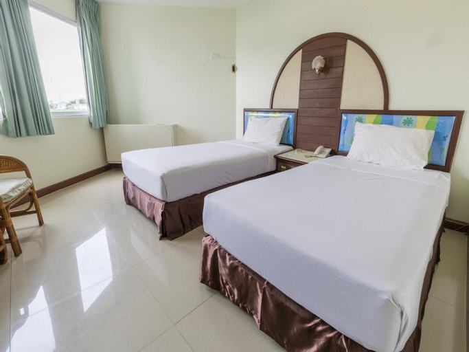 Bedroom 3, Lake Inn Hotel, Muang Songkhla