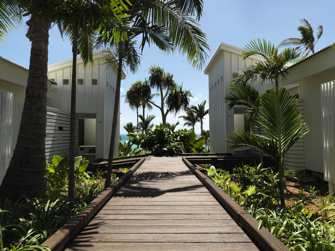 Exterior & Views 2, Lizard Island Resort, Cook