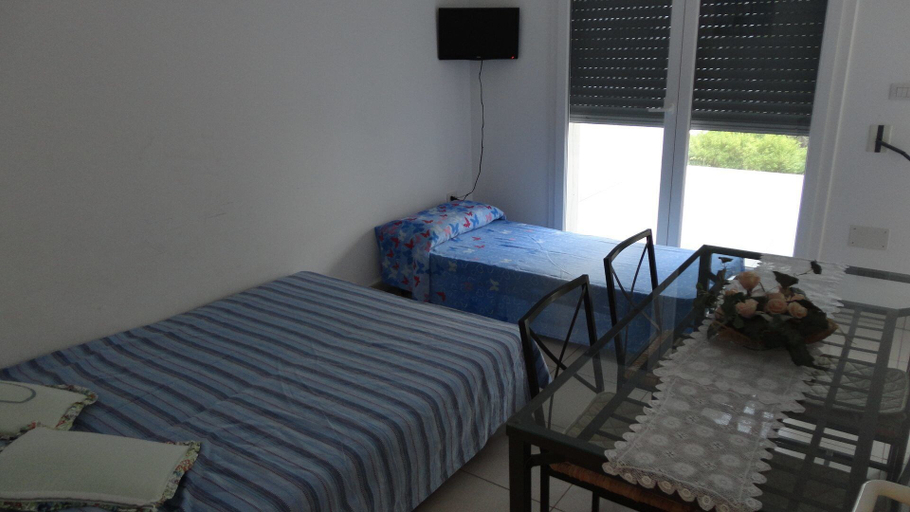 Bedroom 2, Residence Sabbiachiara, Lecce