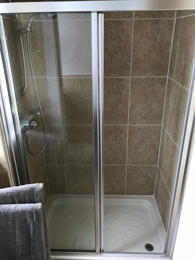 Bathroom 3, Silver Lining - Meadows Apartments, Edinburgh