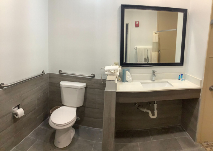 Bathroom 4, Americas Best Value Inn & Suites San Benito, Cameron
