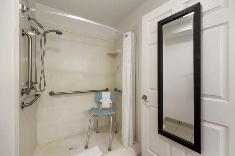 Bathroom 4, Best Western Mesquite Inn, Clark