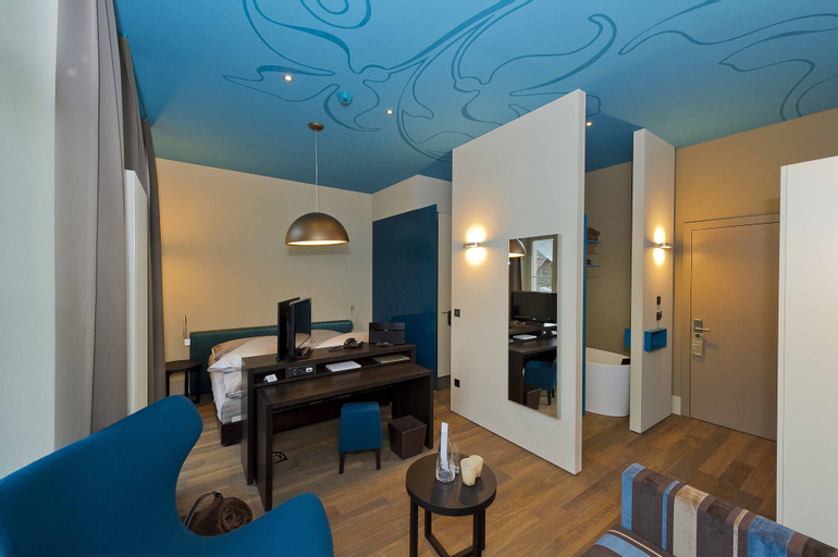Bedroom 4, Bellevue-Terminus - Urban Lifestyle Hotel, Obwalden