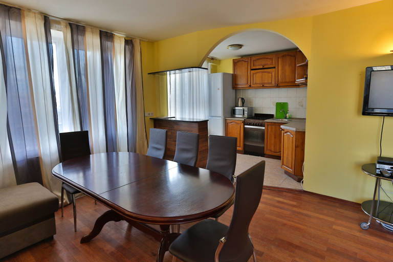 Others 5, Lakshmi Apartments Dinamo 3, Northern