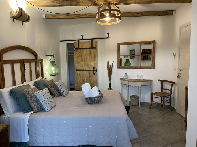 Bedroom 4, Giardino delle Zagare, Enna
