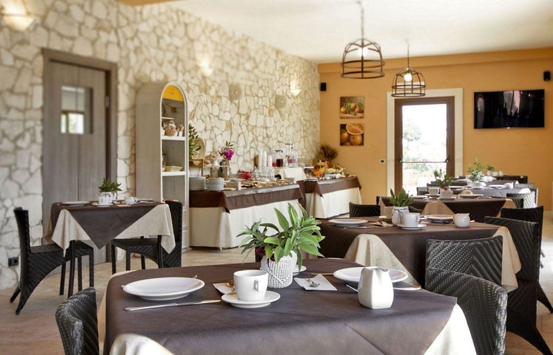 Food & Drinks 5, Artemisia Resort, Ragusa