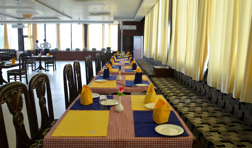 Food & Drinks 5, Hotel Khajuraho Temple View, Chhatarpur