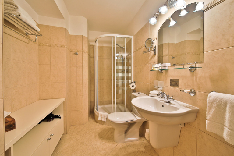 Bathroom 4, Questenberg Hotel Prague, Praha 6