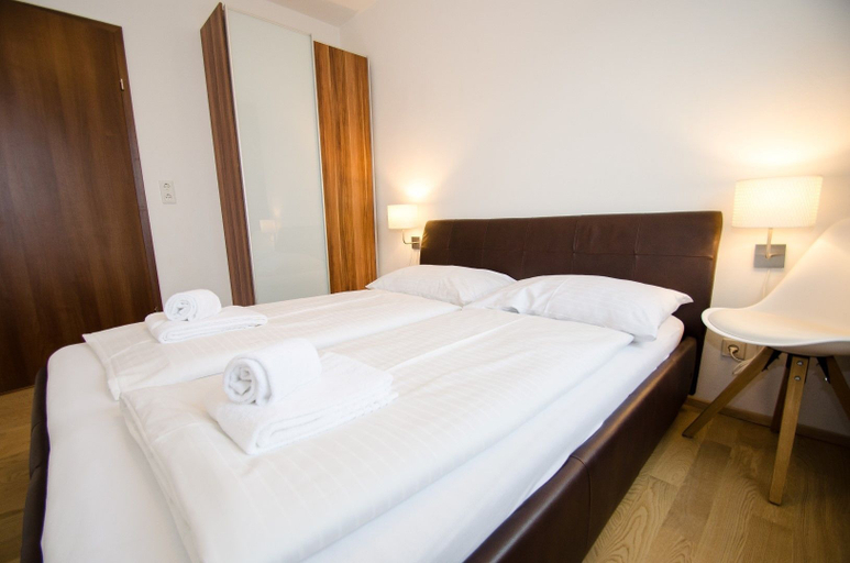 Bedroom 3, Apartment CityXpress, Zell am See