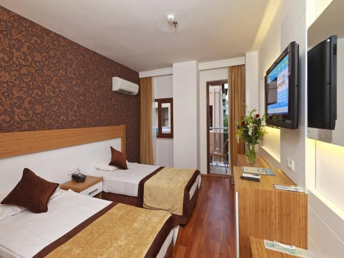 Bedroom 3, Eftalia Aytur Hotel, Alanya