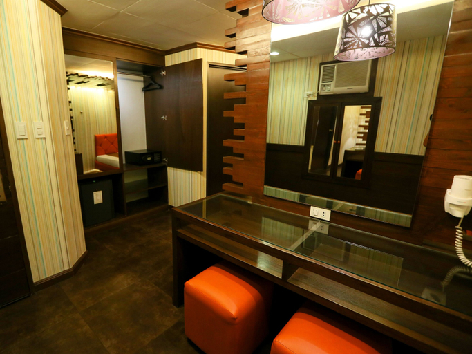 Others 5, Hotel Ava Gil Puyat, Pasay City