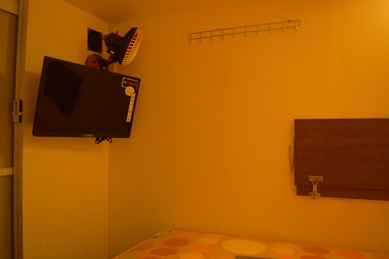 Bedroom 3, 21 Hostel, Yangon