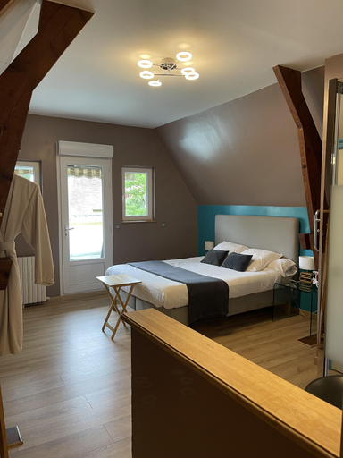 Bedroom 4, La Collinière, Eure-et-Loir
