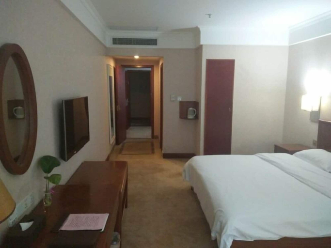 Bedroom 2, GreenTree Inn DongGuan HouJie wanda Plaza Hotel, Dongguan