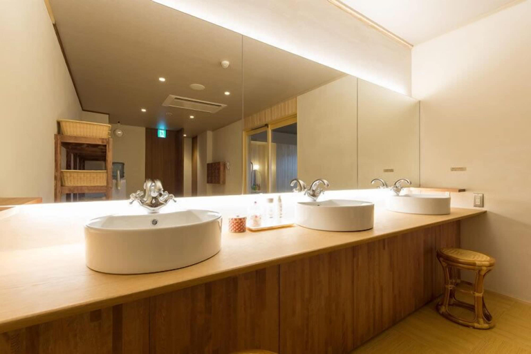 Bathroom 5, Hotel Kikyou, Kaga