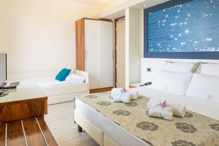 Bedroom 3, Hotel Porta Rosa, Salerno