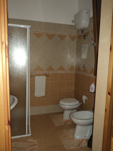 Bathroom 5, B&B Ulivi d'Argento, Lecce