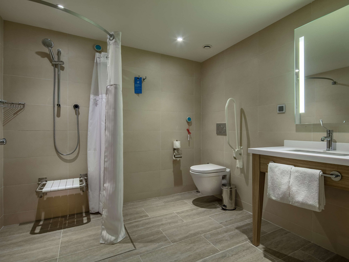 Bathroom 5, Hampton by Hilton Kahramanmaras, Merkez