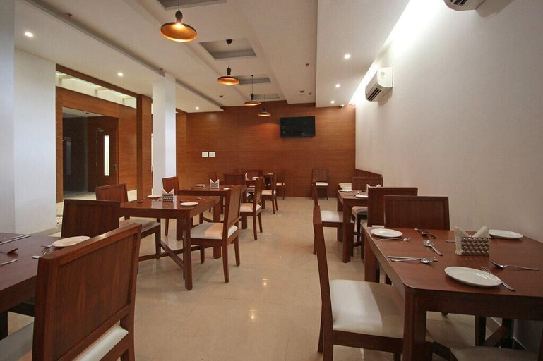 Food & Drinks 4, Royal Residence City Centre, Gurgaon