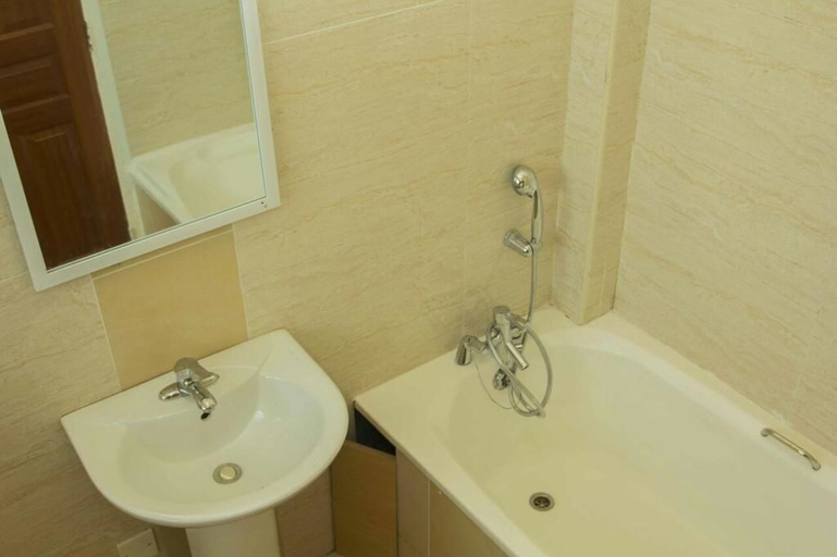 Bathroom 2, Faithica Jkia, Mavoko