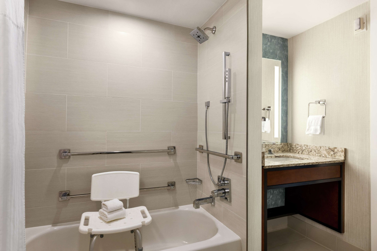 Bathroom 4, Hilton Garden Inn Carlsbad Beach, San Diego