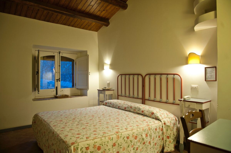 Bedroom 2, Agriturismo Case Perrotta, Catania