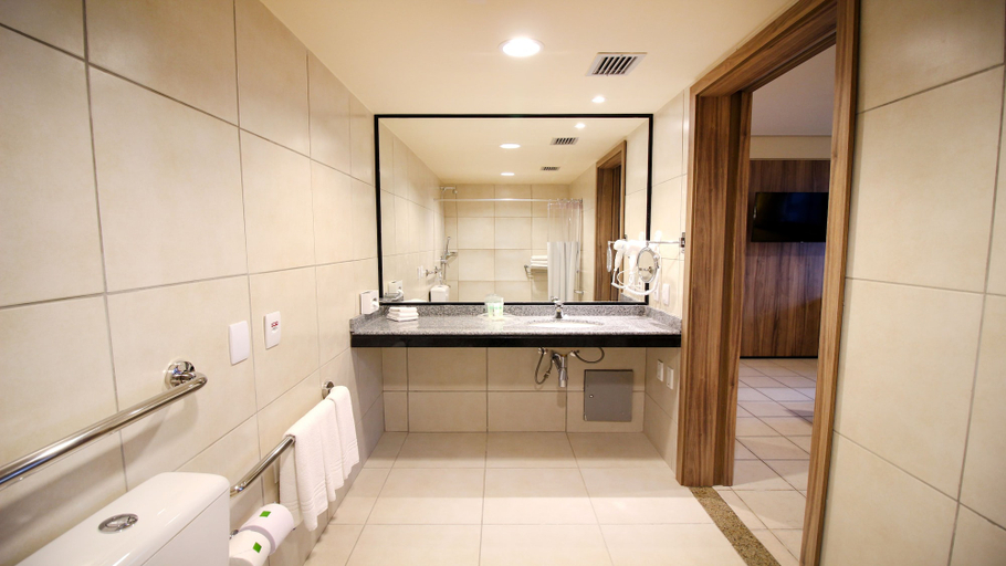 Bathroom 4, Holiday Inn FORTALEZA by IHG, Fortaleza