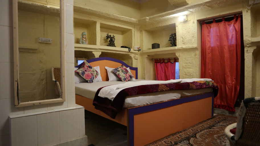 Bedroom 3, Hotel Paradise, Jaisalmer