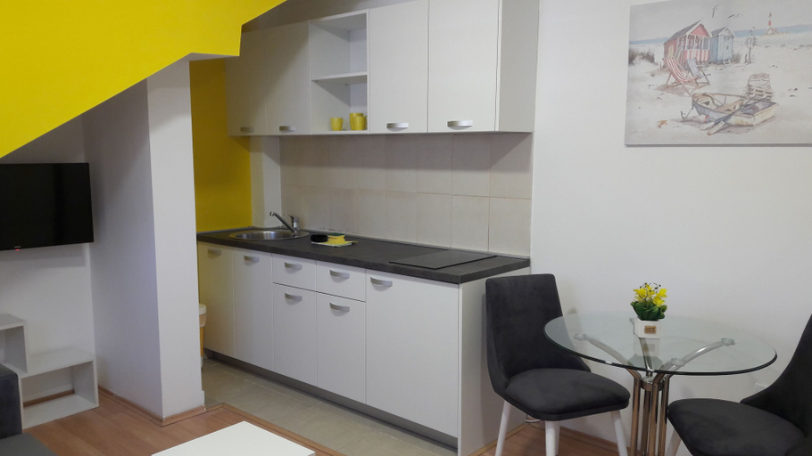 Others 5, Apartments Natasa