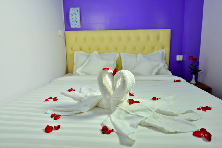 Bedroom 2, Okkala Hotel, Yangon