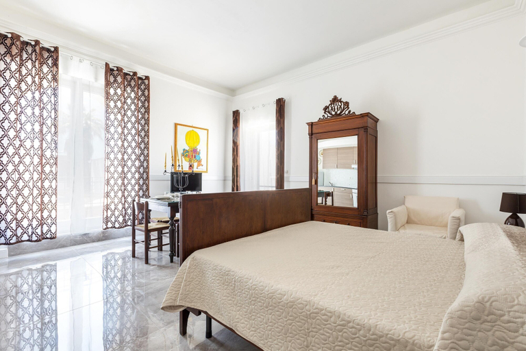Room 2, 2446 Palazzo Montagna - Mono by Barbarhouse, Lecce
