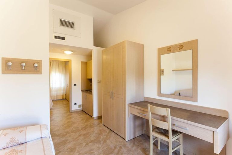 Bedroom 4, Club Hotel Residence Baiaverde, Sassari